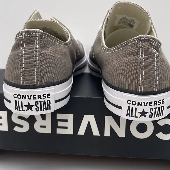 Converse Men's Gray Canvas Sneakers A08631FCTAS OXCLASSIC TAUPE Chuck Taylor