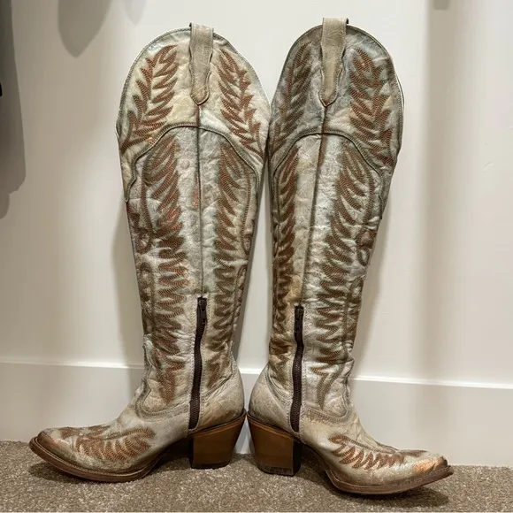 CORRAL BOOTS A4212 - SLEEK BONE COLOREDTALL TOP