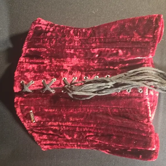 CORSETTERY CRUSHED VELVET MAROON CORSET- SIZE:24