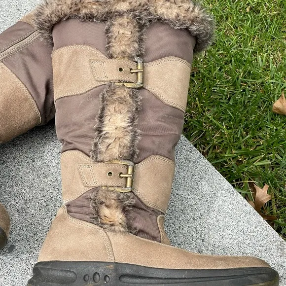 Cougar Tamarack Water Resistant Faux Fur Tall Winter Boots Size 8