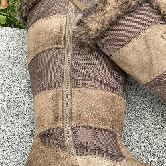 Cougar Tamarack Water Resistant Faux Fur Tall Winter Boots Size 8