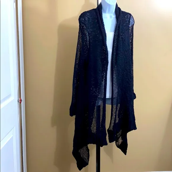 ❄️Crocheted Navy Michael Kors Hi/Lo Cardigan❄️
