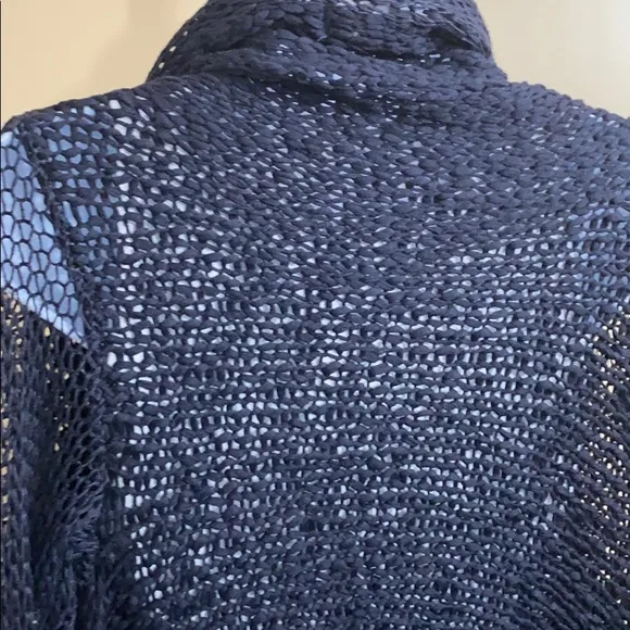 ❄️Crocheted Navy Michael Kors Hi/Lo Cardigan❄️