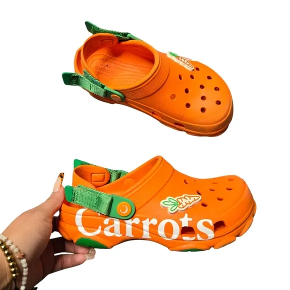 Crocs Carrots by Anwar Boy's Shoes Size: 4