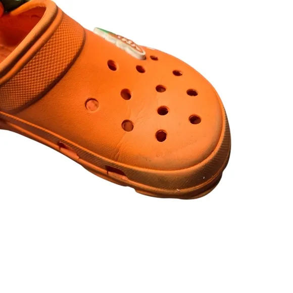 Crocs Carrots by Anwar Boy's Shoes Size: 4