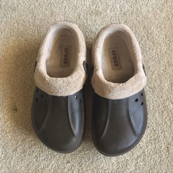 CROCS Classic Mammoth Insulated Fur Lined Clogs Unisex Shoes Slip On