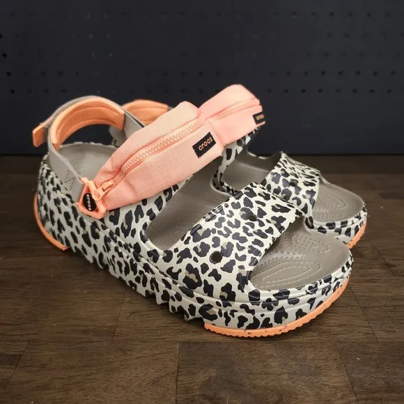 Crocs Hiker Xscape Animal Sandal Clog Khaki Leopard Size M12 New Rare 208611-2BY