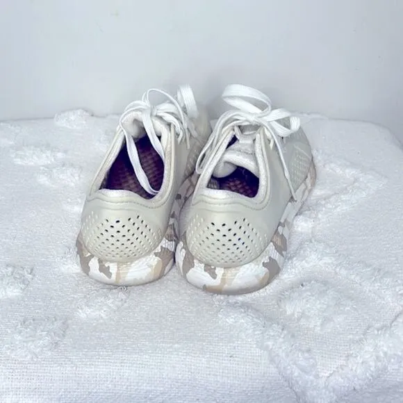 Crocs Women's LiteRide Pacer Sneakers Size 9