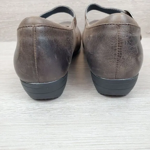 Dansko Fawna Mary Jane comfort shoes