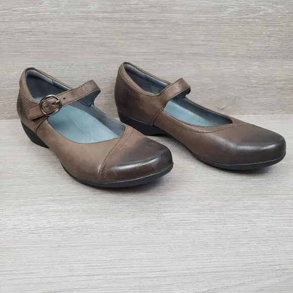 Dansko Fawna Mary Jane comfort shoes