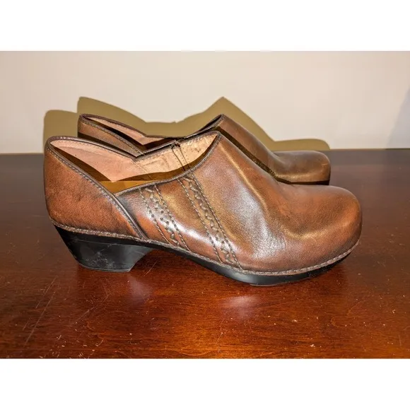 Dansko Sienna 9807780200 Brown Leather Clogs Shoes Women's Size 41 US 10-10.5