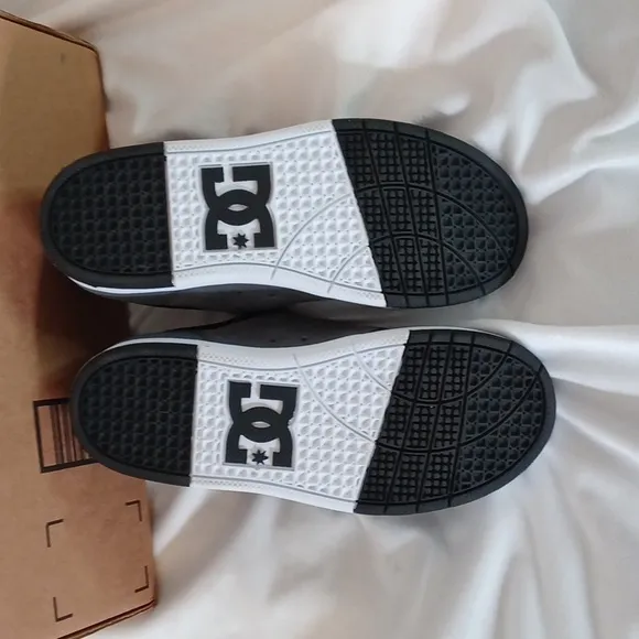 DC Boys Skater Shoes