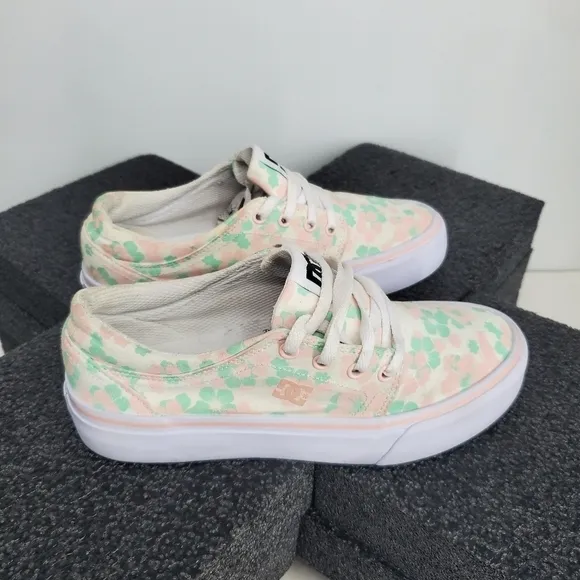 DC Shoes Youth 5 Girl's Trase TX Skate Shoes Floral Design Canvas