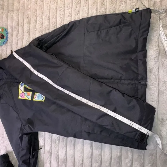 DC x Kevin Lyons Coat Mens XS 10K Black Snowboard Ski Winter Jacket Cartoon RARE