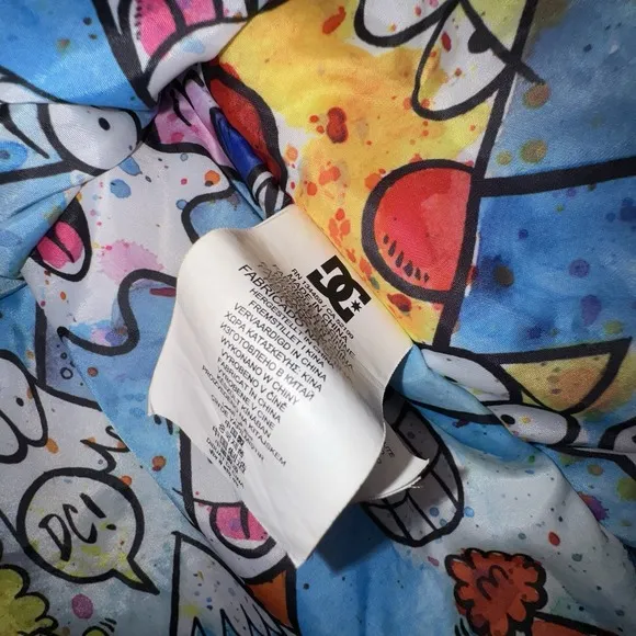 DC x Kevin Lyons Coat Mens XS 10K Black Snowboard Ski Winter Jacket Cartoon RARE