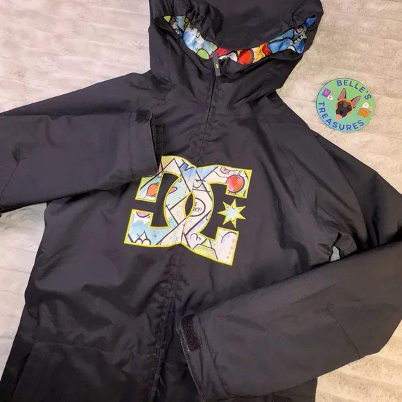 DC x Kevin Lyons Coat Mens XS 10K Black Snowboard Ski Winter Jacket Cartoon RARE
