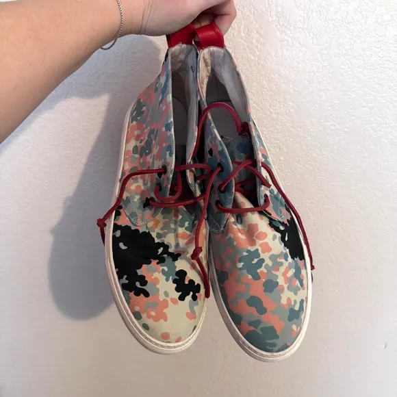Del Toro South Beach Camo Alto Chukka Shoes
