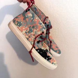 Del Toro South Beach Camo Alto Chukka Shoes