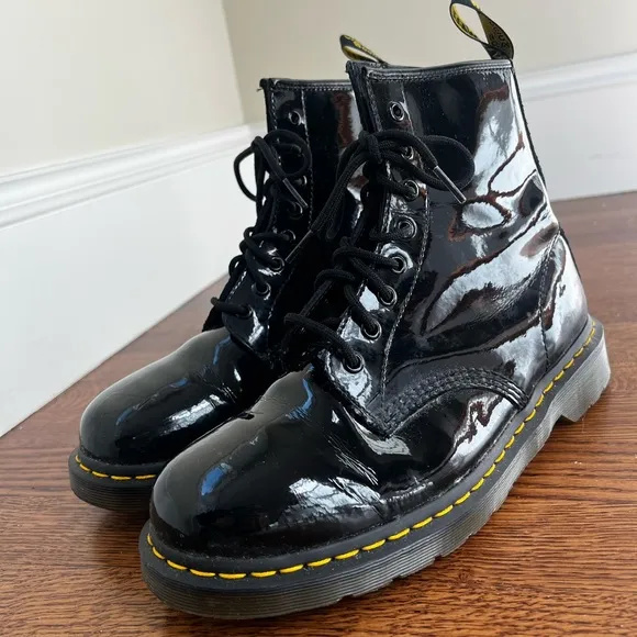 DOC MARTENS 1460 Black Patent Leather Combat Boots Y2K Grunge Air Wair 11