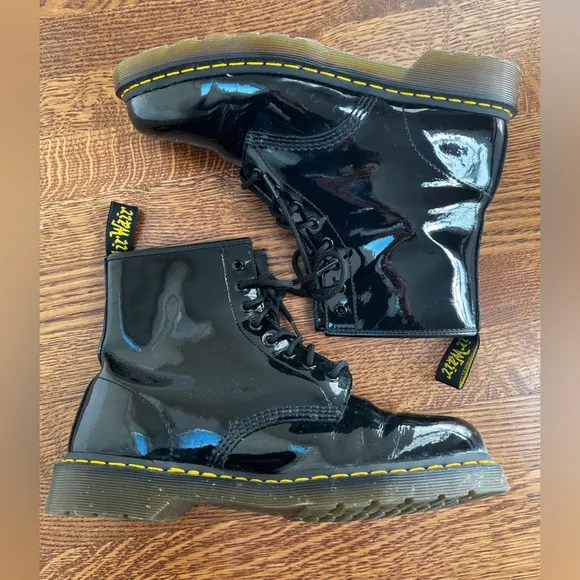 DOC MARTENS 1460 Black Patent Leather Combat Boots Y2K Grunge Air Wair 11