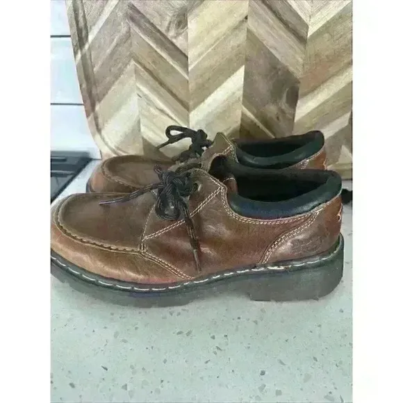 Doc‎ Martins platfom shoes peanut vitage 90 size 10 style code 8A25