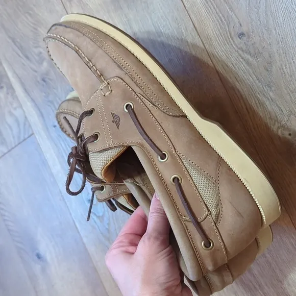 Dockers Men’s Vargas Leather Handsewn Boat Shoe Tan/Stone sz 11M