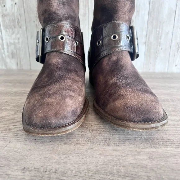 Donald J Pliner Gale Alligator and Suede Tall Boots Size 6