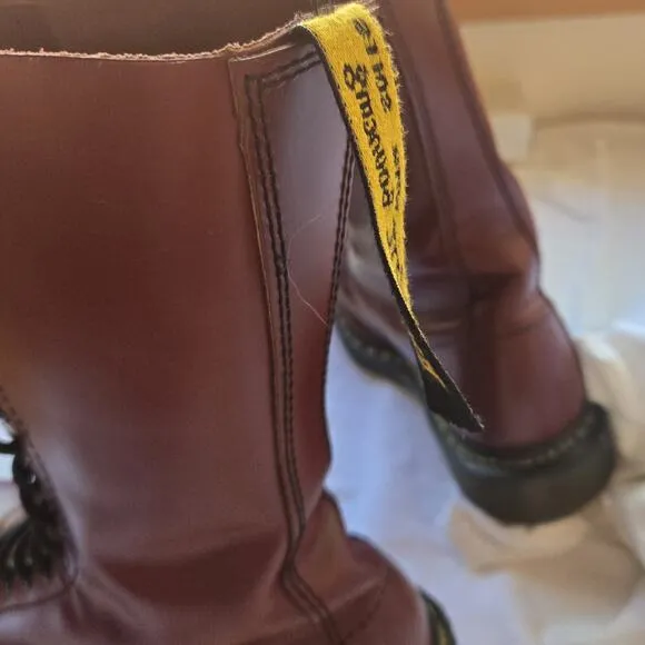 Dr Doc Martens 1940 Women's 14 Eye Leather Tall Comat Boots Oxblood Red Size 6