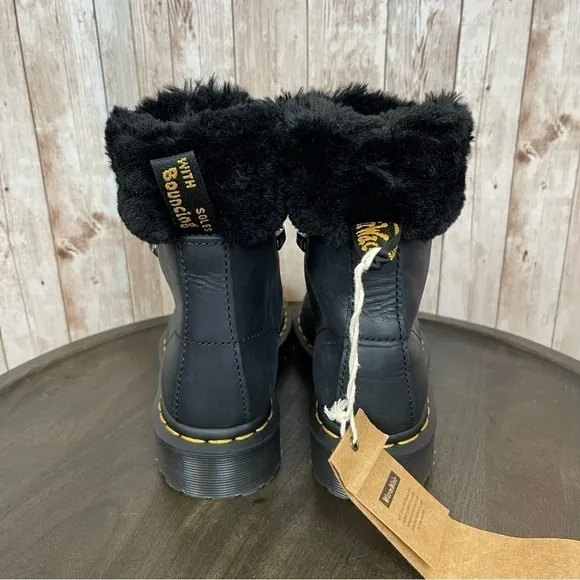 Dr. Martens 1460 Serena Collar Faux Fur Black Streeter Leather Boots Sz 5 Women