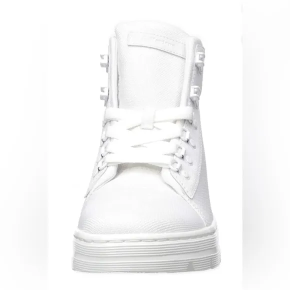 •DR. MARTENS•BNWT WOMEN'S COMBS WHITE COMBAT BOIT EXTRA TOUGH BALLISTIC SIZE 10