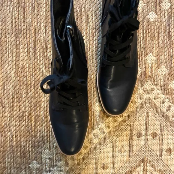 Dr. Scholl’s | Military Inspired Faux Leather Boots | Like New | Size 11