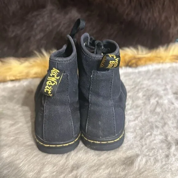 Dr. Martins shoes 6 (4100)