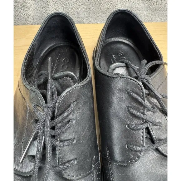 ECCO Johannesburg Shoes Leather Perforated Square Toe Oxford EU 43 US 9.5-10
