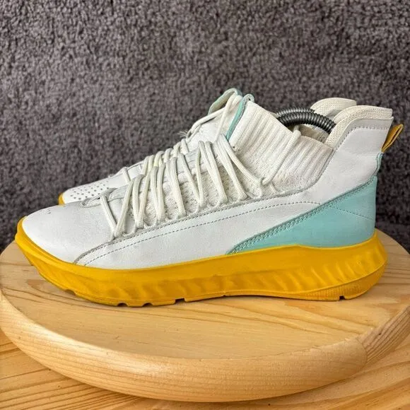 Ecco ST.1 Lite Mid Cut Shoe Womens 8 Yak Leather White Eggshell Sneakers