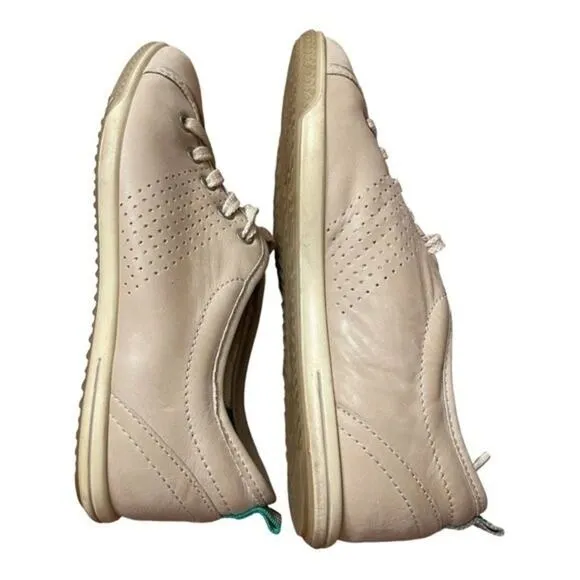 Ecco Women's Soft Perforated Leather LaceUp Sneakers Tan Gray 38