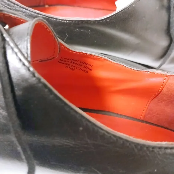Elegant Black Leather Women's Shoes