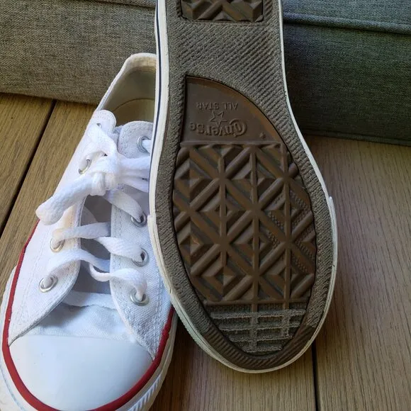 EUC CTAS vintage old school optic white canvas (3Y) KICKS