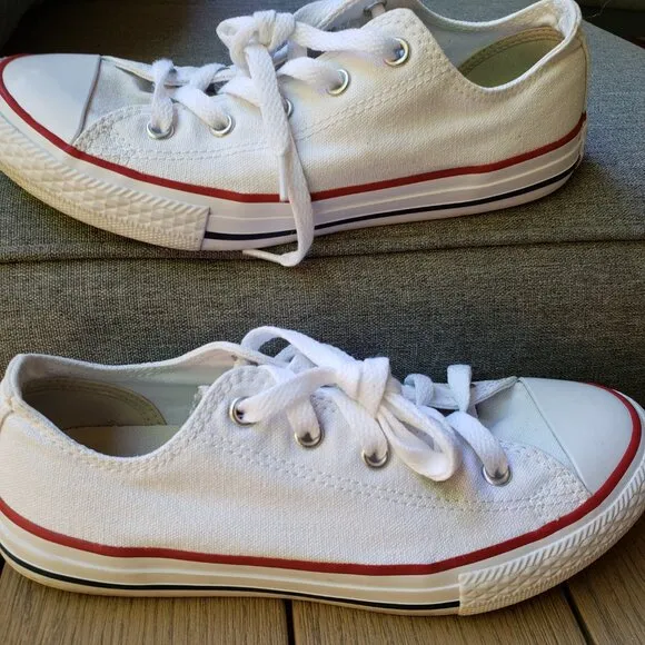 EUC CTAS vintage old school optic white canvas (3Y) KICKS