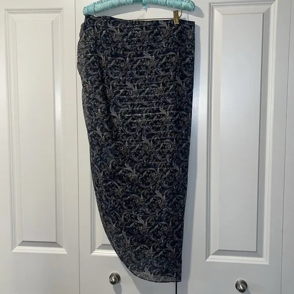 EUC Veronica Beard Herst Asymmetric Ruched Silk Midi Skirt 10