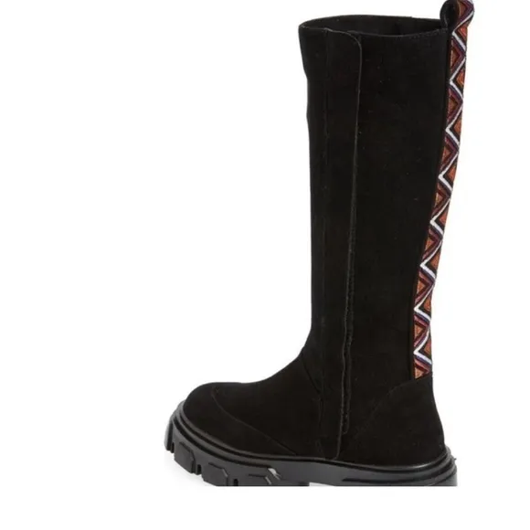 Farm Rio Boots Knee High Lug Sole Black Suede Tall Chunky Embroidery Sz 8.5