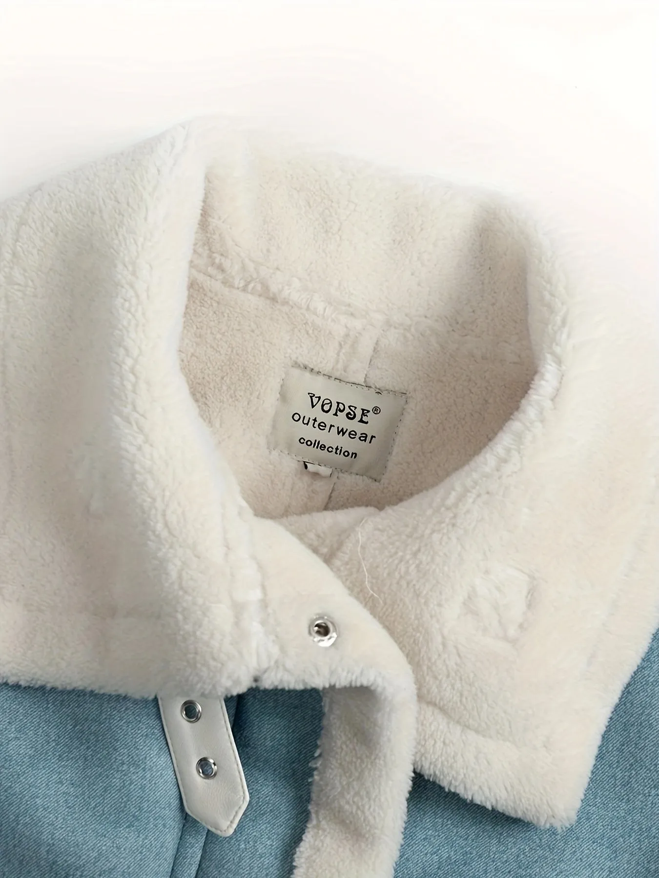 Fashionable Versatile Coat - Autumn/Winter Warmth, Stylish Design, Water-Resistant, Windproof, and Insulated for Cold Weather