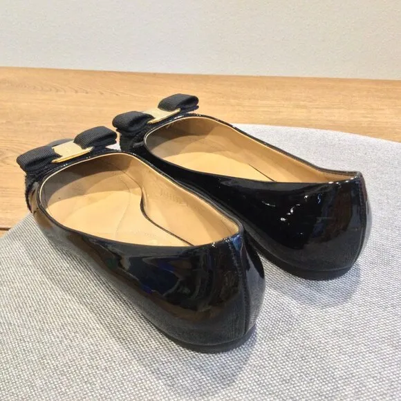 Ferragamo Varina ballerina shoes  SZ 5.5