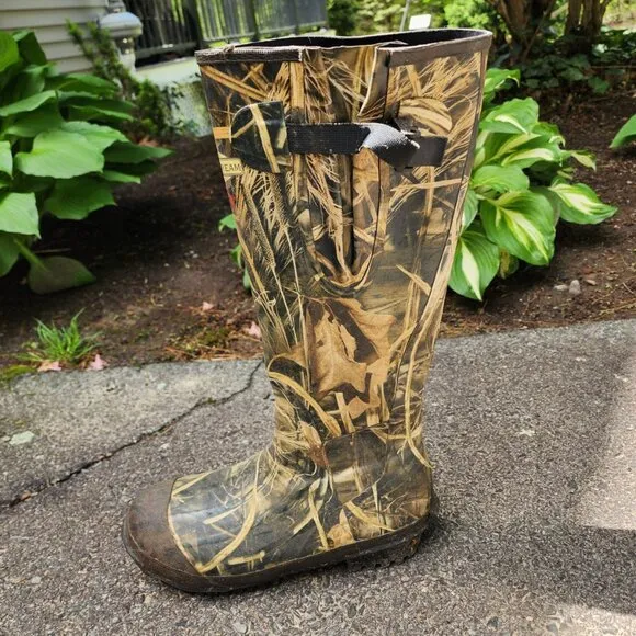 FIELD &amp; STREAM 400g Thinsulate Hunting Boots | Men's 9 | Scent Free Camouflage