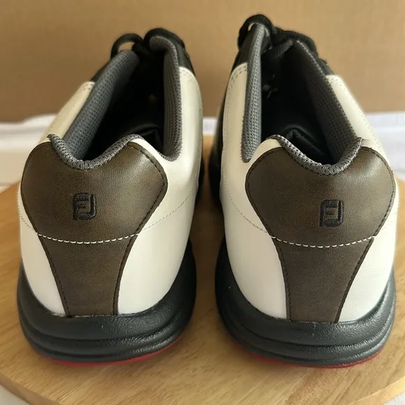 FootJoy GreenJoys Men's Golf Spikes Shoes White/Brown 11.5wide new