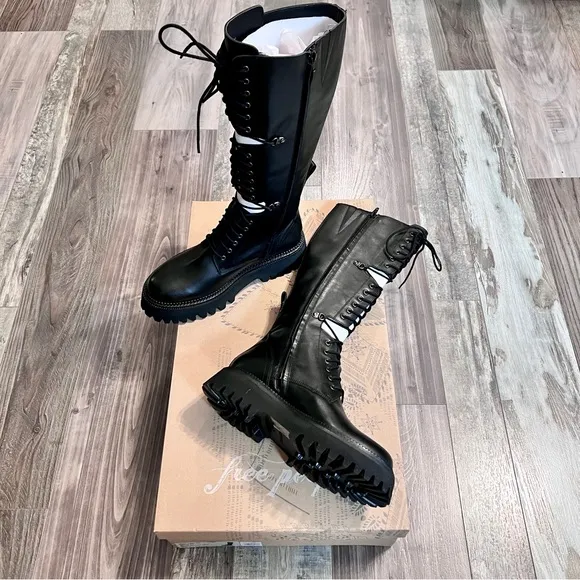 Free People NWT Miller Cut Out Lace Up Combat Boot Sz 8 Black Knee High Lug Sole