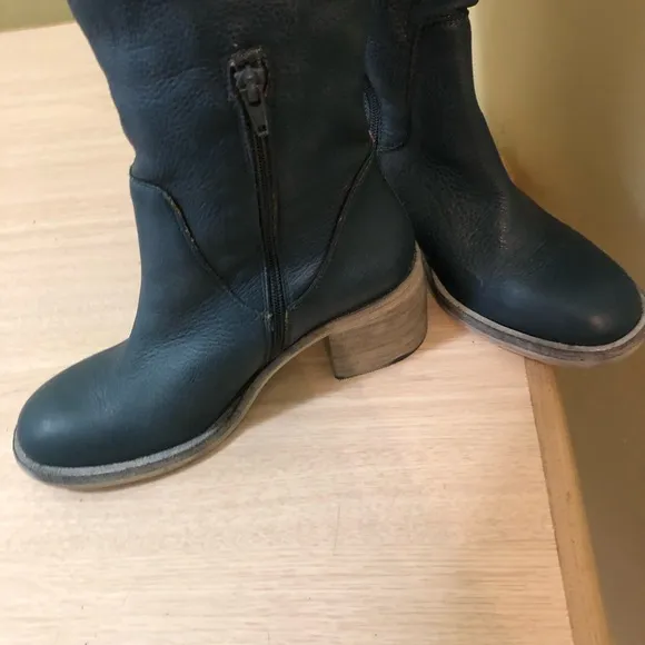 Free People Soft Leather Essential Tall Slouch Boots EXCELLENT condition