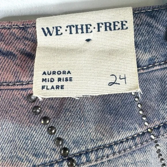 FREE PEOPLE We The Free NEW Aurora Mid Rise Jeans Crystal Embellished Sz 24 RARE