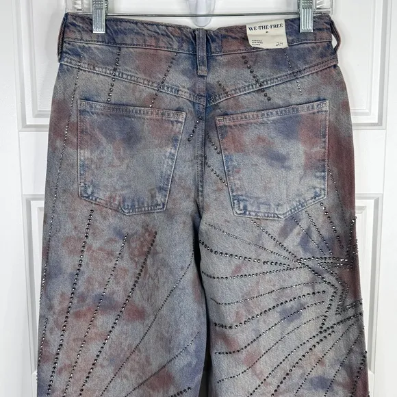 FREE PEOPLE We The Free NEW Aurora Mid Rise Jeans Crystal Embellished Sz 24 RARE