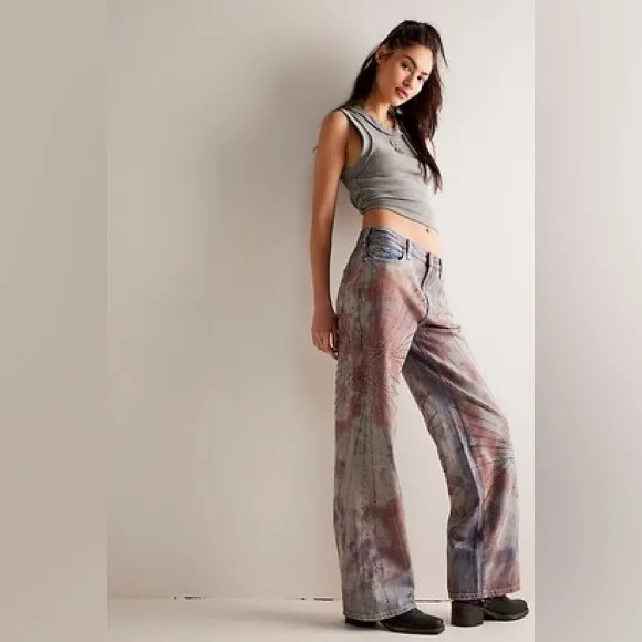 FREE PEOPLE We The Free NEW Aurora Mid Rise Jeans Crystal Embellished Sz 24 RARE