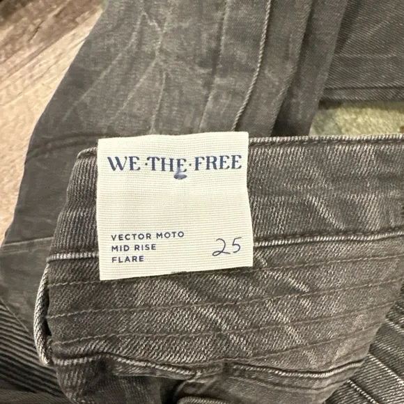 Free People We The Free Vector Moto Mid Rise Flare Jeans Size 25